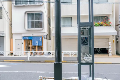 大都会浴、街灯7