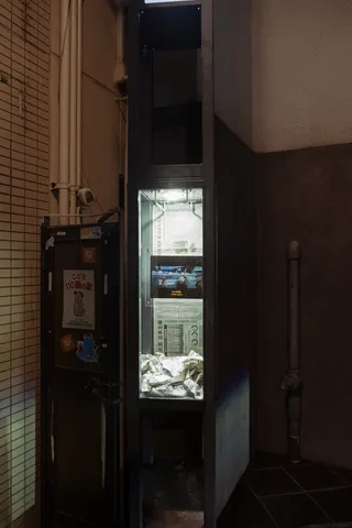 大都会浴、街灯22