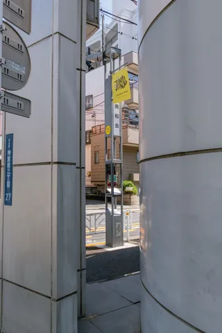 猫はどこへ消えた？、街灯5